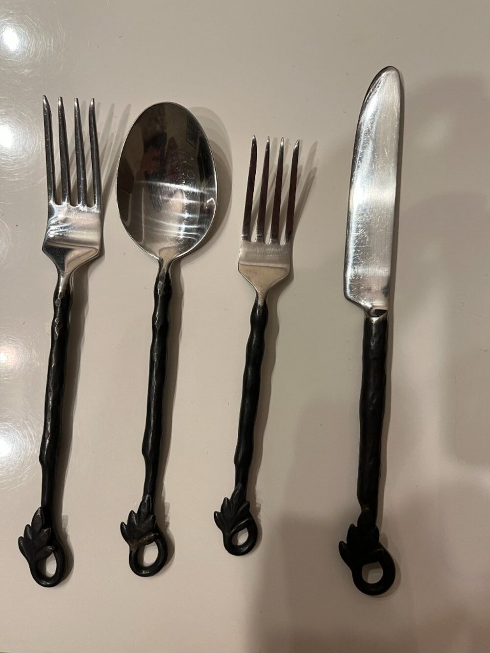 Pottery Barn CURLED LEAF Stainless Flatware 4-Piece Lot :2 Forks 1 Knife 1 Spoon